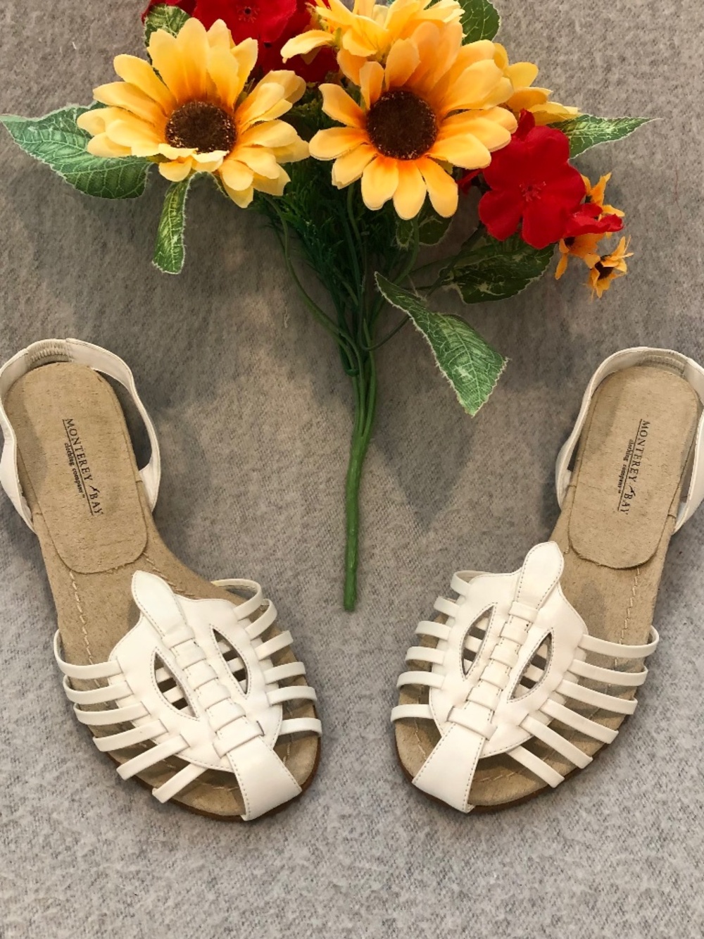NWOT - White Hurache-Style Strappy Leather Sandals